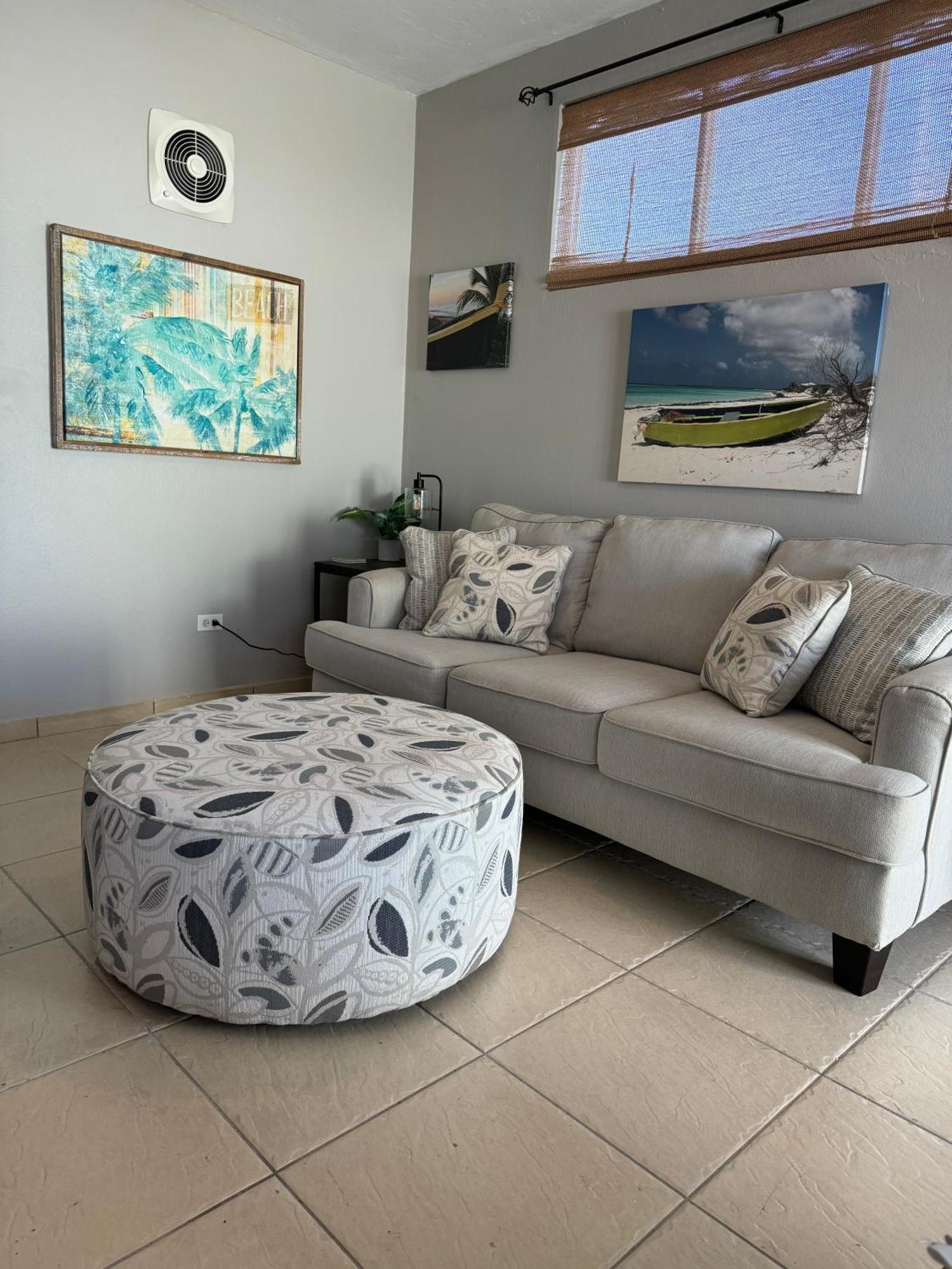 Aguada Beach Condos المظهر الخارجي الصورة
